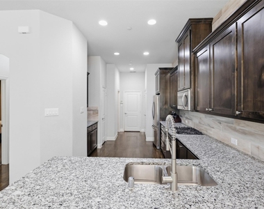 4675 Rhett Lane - Photo Thumbnail 12