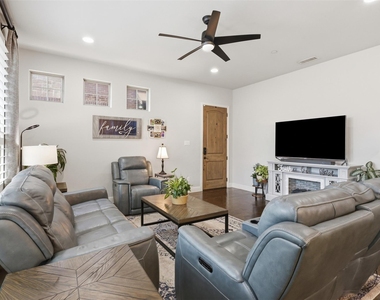 4675 Rhett Lane - Photo Thumbnail 8
