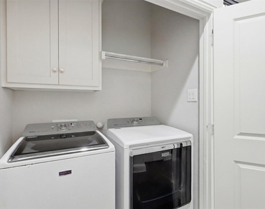 4675 Rhett Lane - Photo Thumbnail 32