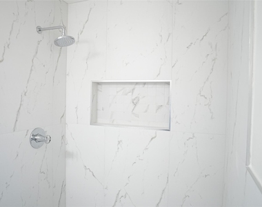 6565 Ascot Lane - Photo Thumbnail 14