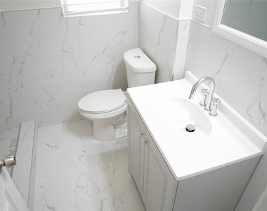 6565 Ascot Lane - Photo Thumbnail 16