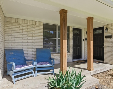 6565 Ascot Lane - Photo Thumbnail 2