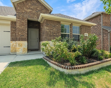 9812 Autumn Leaves Lane - Photo Thumbnail 1