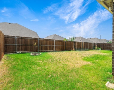 9812 Autumn Leaves Lane - Photo Thumbnail 27