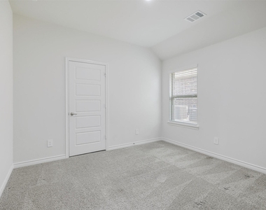 9812 Autumn Leaves Lane - Photo Thumbnail 24