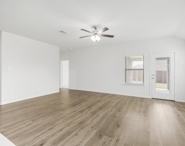9812 Autumn Leaves Lane - Photo Thumbnail 17
