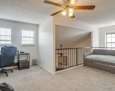 121 Myers Drive - Photo Thumbnail 17