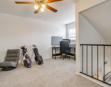 121 Myers Drive - Photo Thumbnail 15
