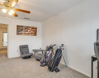 121 Myers Drive - Photo Thumbnail 16