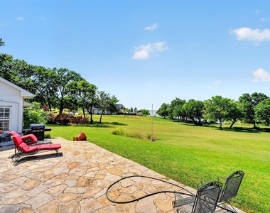 12 Meadowlake Drive - Photo Thumbnail 30