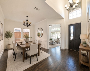 11366 Corsicana Drive - Photo Thumbnail 3