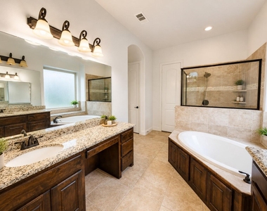 11366 Corsicana Drive - Photo Thumbnail 7