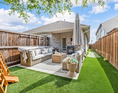 12417 Penson Street - Photo Thumbnail 21