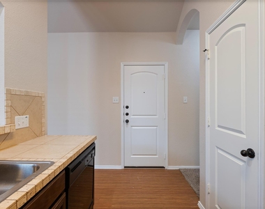 355 Armstrong Lane - Photo Thumbnail 5
