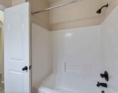 355 Armstrong Lane - Photo Thumbnail 11