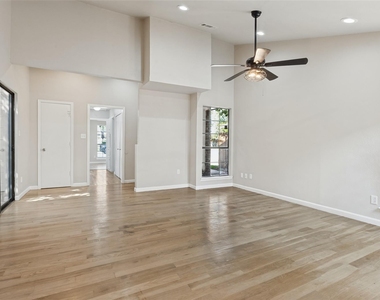 3040 Airhaven Street - Photo Thumbnail 8