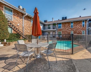4317 Hartford Street - Photo Thumbnail 22