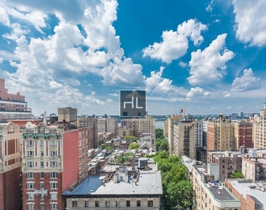 West 91st Street - Photo Thumbnail 3