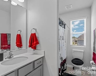 1230 Bigelow Street - Photo Thumbnail 14