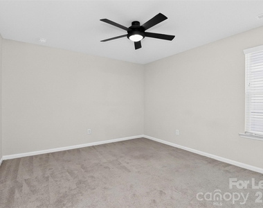 13622 Pontchatrain Avenue - Photo Thumbnail 31