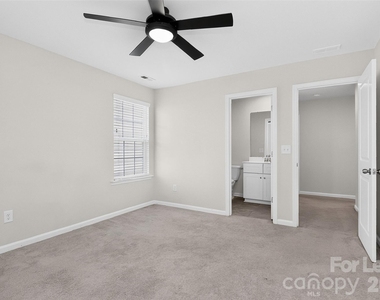 13622 Pontchatrain Avenue - Photo Thumbnail 32