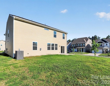 13622 Pontchatrain Avenue - Photo Thumbnail 35