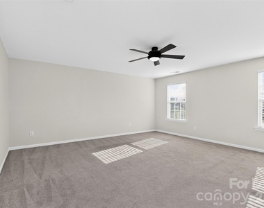 13622 Pontchatrain Avenue - Photo Thumbnail 19