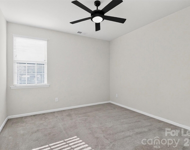 13622 Pontchatrain Avenue - Photo Thumbnail 14