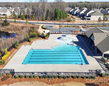 13622 Pontchatrain Avenue - Photo Thumbnail 41