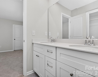 13622 Pontchatrain Avenue - Photo Thumbnail 27