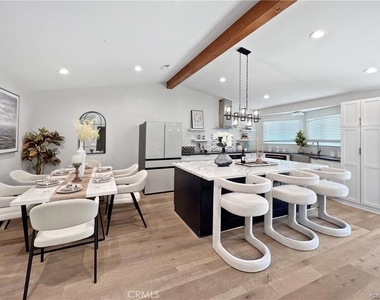 913 Durango Ct. - Photo Thumbnail 4