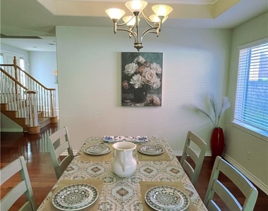 1018 La Cadena - Photo Thumbnail 44