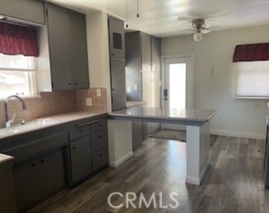 555 Michigan Boulevard - Photo Thumbnail 9