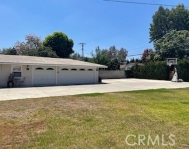 555 Michigan Boulevard - Photo Thumbnail 14