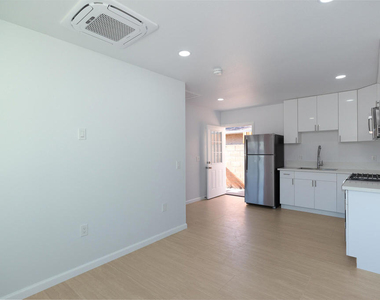 3630 S F Street - Photo Thumbnail 2
