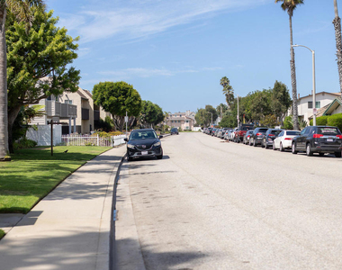 4920 Nautilus Street - Photo Thumbnail 15
