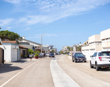4920 Nautilus Street - Photo Thumbnail 12