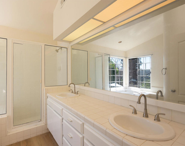 2510 Seadrift Court - Photo Thumbnail 19