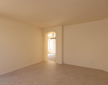 2510 Seadrift Court - Photo Thumbnail 5