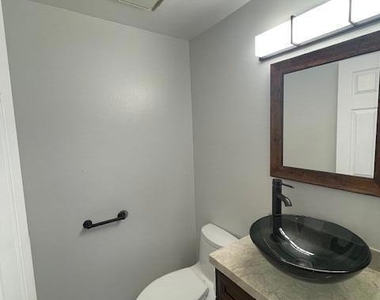 250 Blackfoot Lane - Photo Thumbnail 8