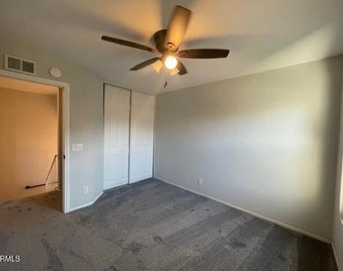250 Blackfoot Lane - Photo Thumbnail 18