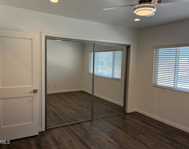 3353 Rexford Street - Photo Thumbnail 16