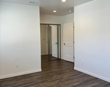 3353 Rexford Street - Photo Thumbnail 13