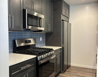 3353 Rexford Street - Photo Thumbnail 9