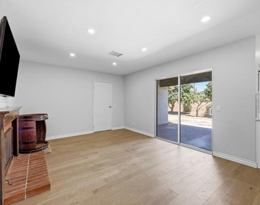 1715 Dewayne Avenue - Photo Thumbnail 12