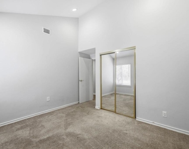 1715 Dewayne Avenue - Photo Thumbnail 18