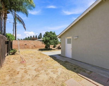 1715 Dewayne Avenue - Photo Thumbnail 26