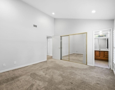 1715 Dewayne Avenue - Photo Thumbnail 14