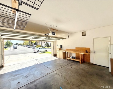 37961 Veranda Way - Photo Thumbnail 37