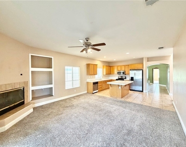 37961 Veranda Way - Photo Thumbnail 15